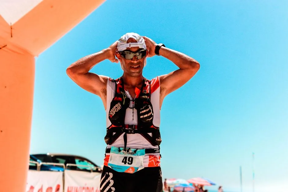 Gafas de sol para hacer deporte: qué cambia frente a unas de calle