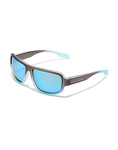 HAWKERS · Gafas de Sol F18, para Hombre y Mujer, de diseño sportswear con montura bicolor de gris translúcido a azul escarchado y lentes espejadas azules